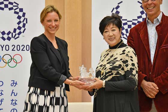 Photo of Elizabeth Jennings, Chief of Staff of the Asia Society and Gover